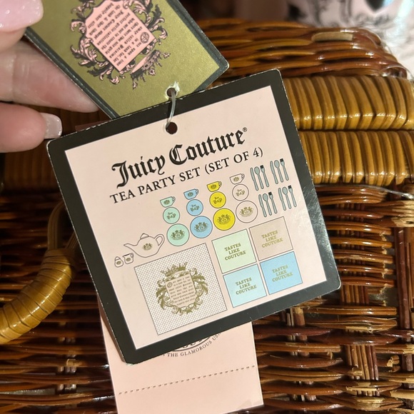 NWT JUICY COUTURE TEA PARTY SET FOR 4 IN WICKER BASKET VERY RARE SEE DETAILS - Picture 2 of 11